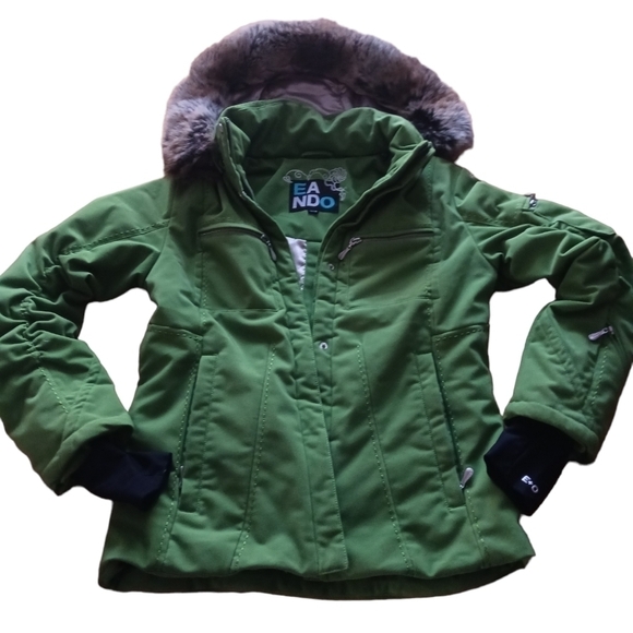 E and O Luxury Green Winter Ski/Snowboard Jacket - Picture 12 of 16